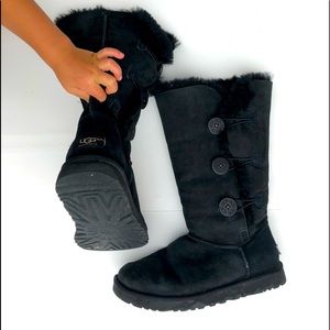 UGG Bailey Button Triplet Boot